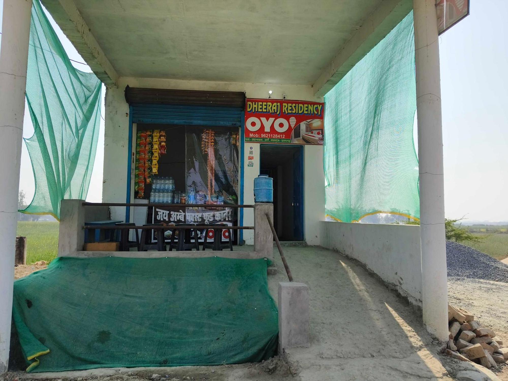 Hotel O Dheeraj Residency Bela Pratapgarh Exterior foto